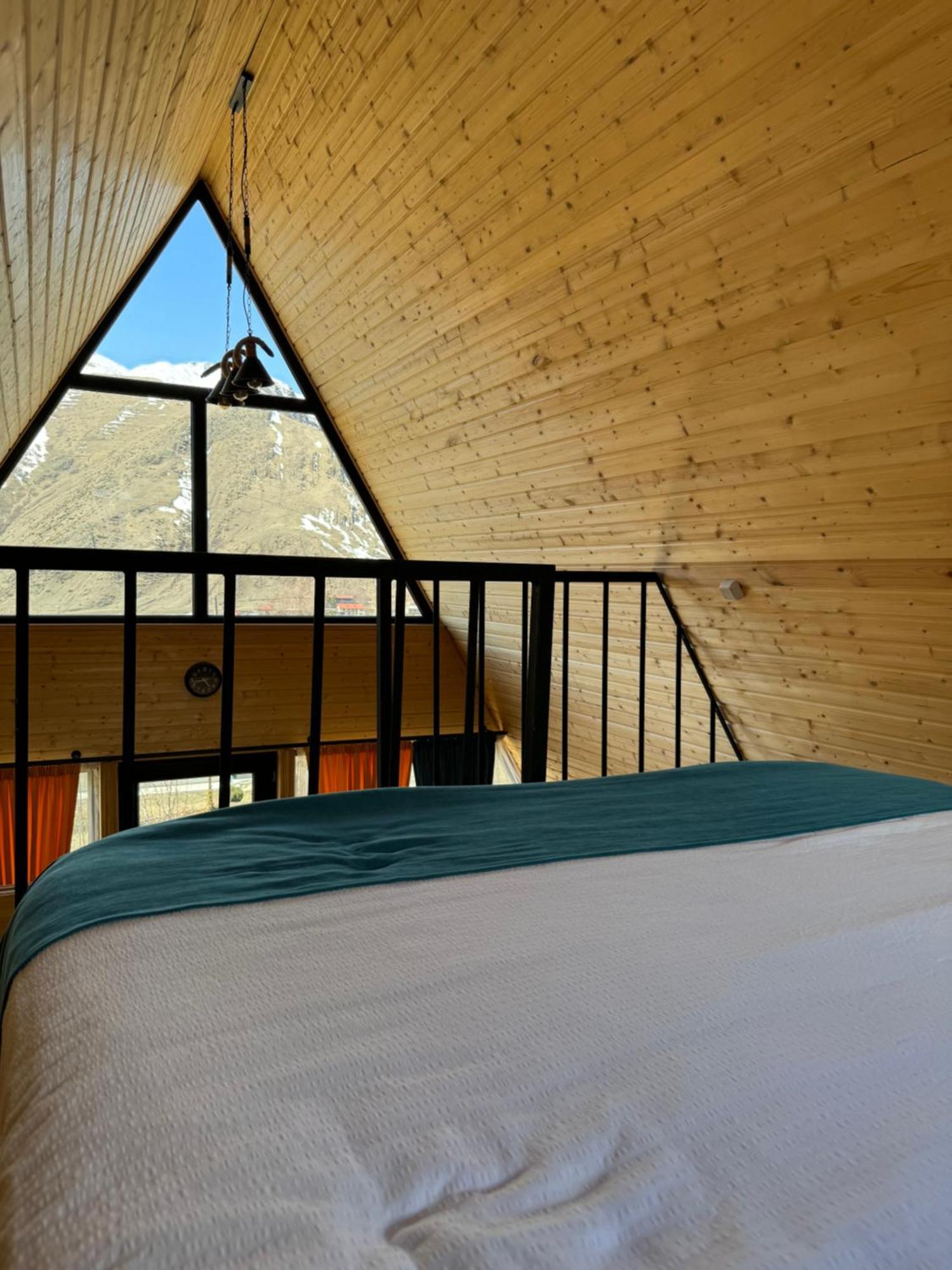 Qusha Cottage Kazbegi Kültér fotó