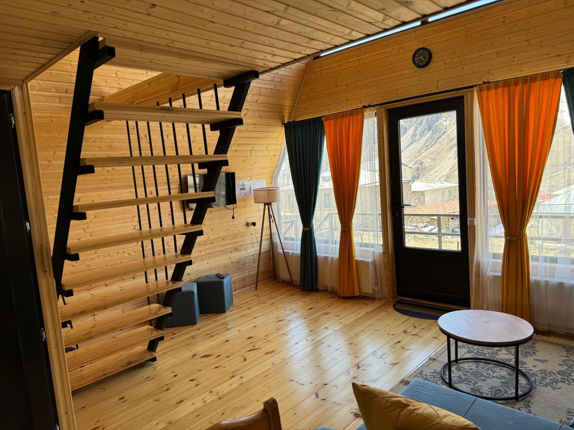 Qusha Cottage Kazbegi Kültér fotó